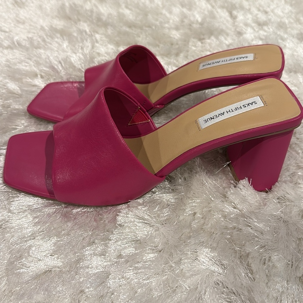 💞 SAKS 5th AVE TAYLOR OPEN TOE BLOCK HEEL 💞
